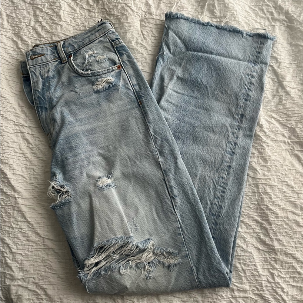 Zara 90s high rise full length light wash Jeans
